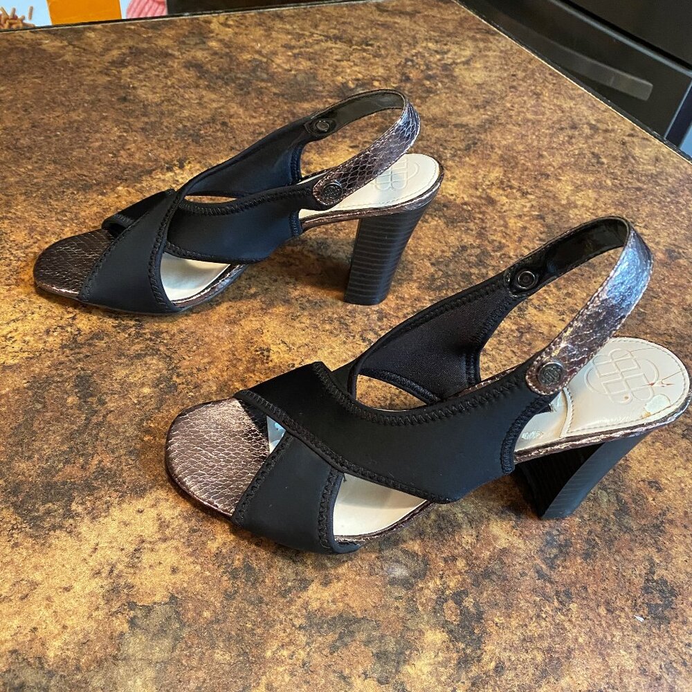 SANDALS - Picture 4 of 7